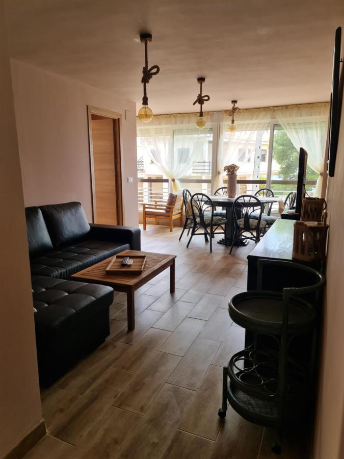 Piso Rosita Y Martin Apartment Бенидорм Екстериор снимка